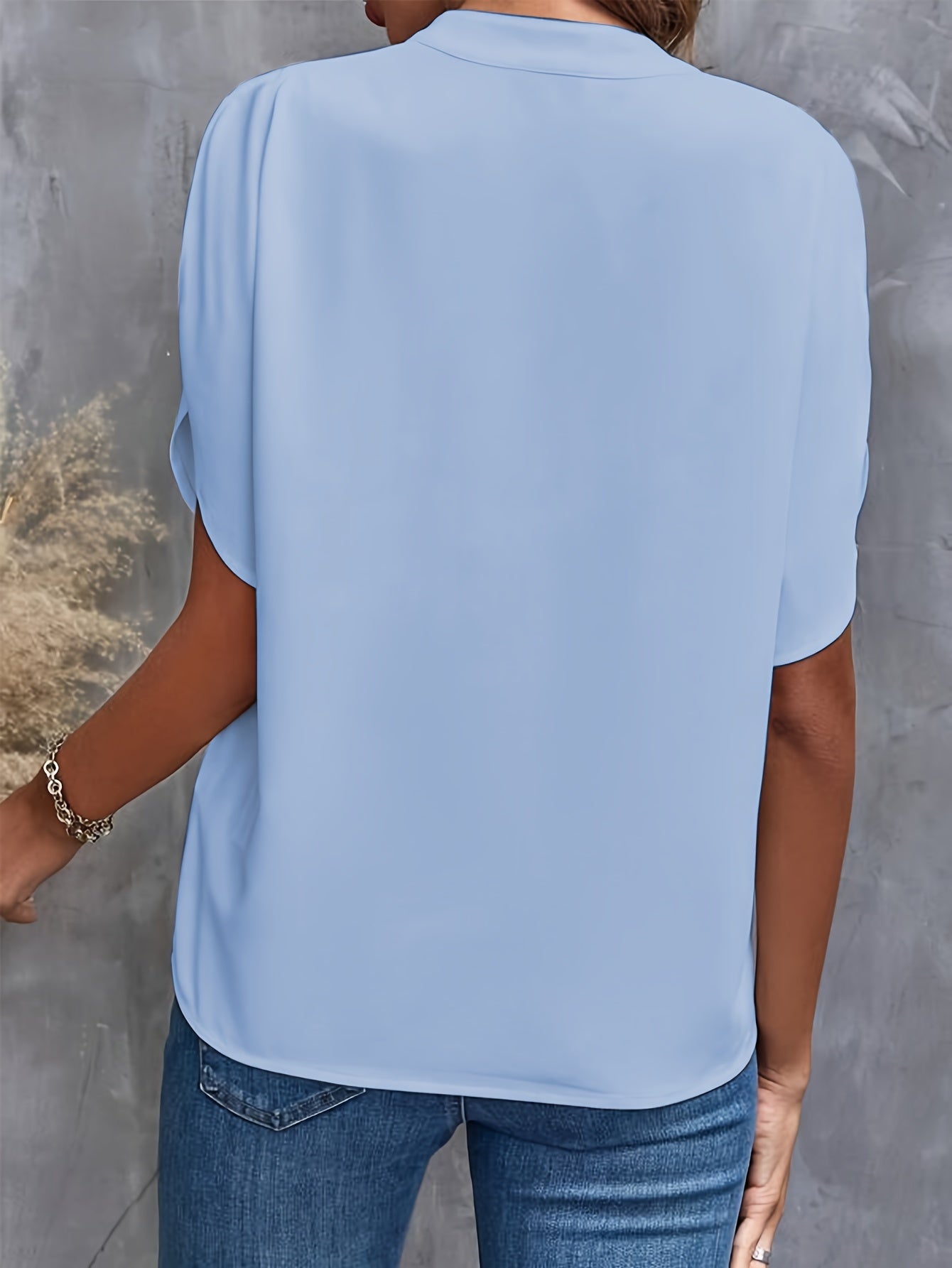 Vivian Elegant og Tidløs Bluse